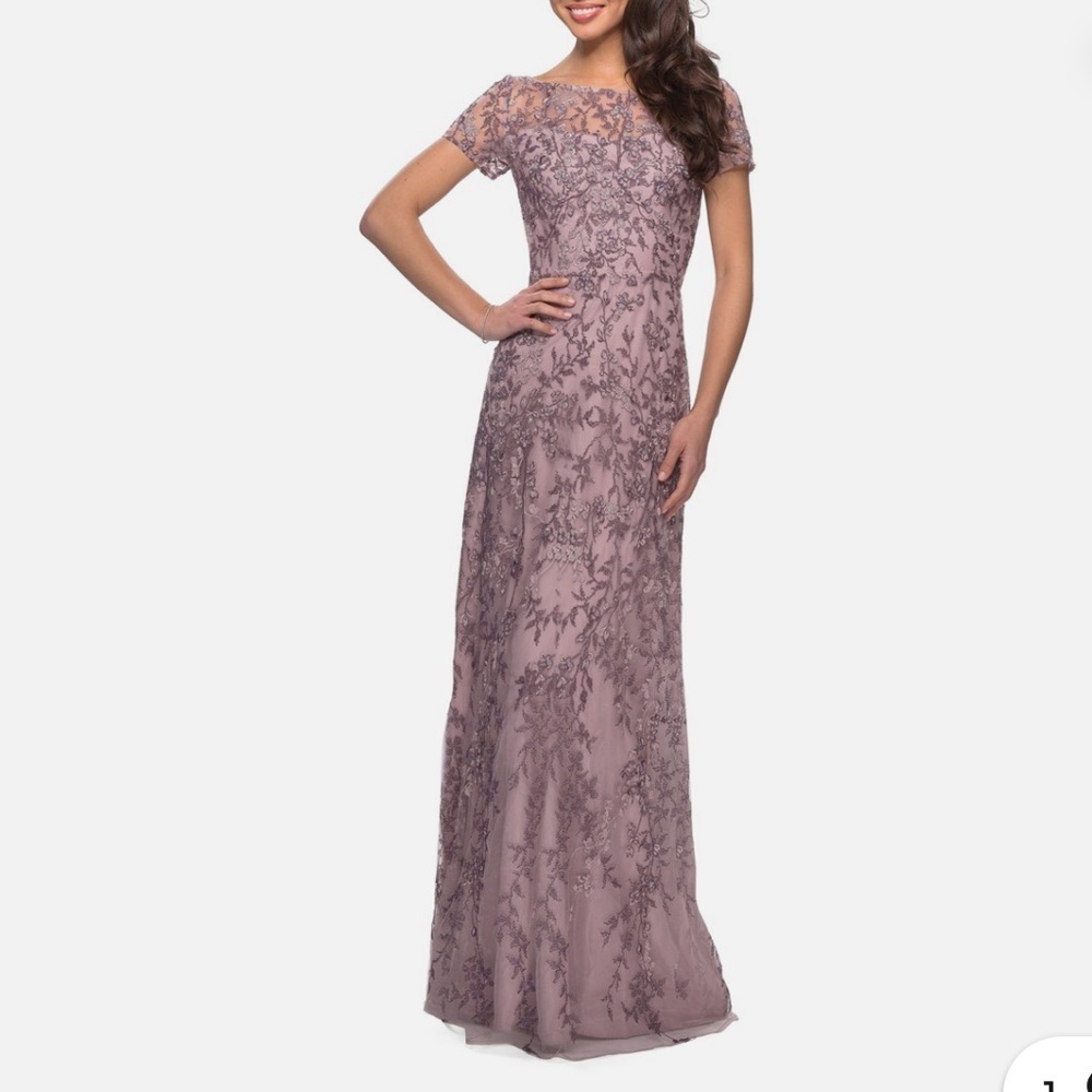 La Femme Embroidered Lace Column Gown Size 6 $535 Dusty Lilac